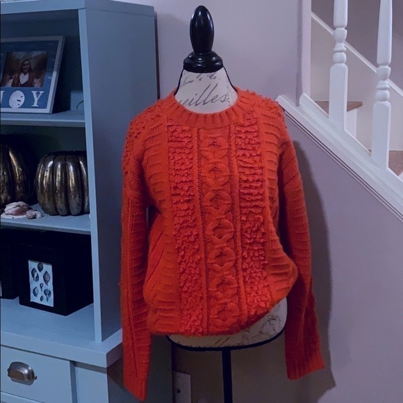 BANANA REPUBLIC Fringe Cable Crew Neck Sweater - Picture 2 of 8